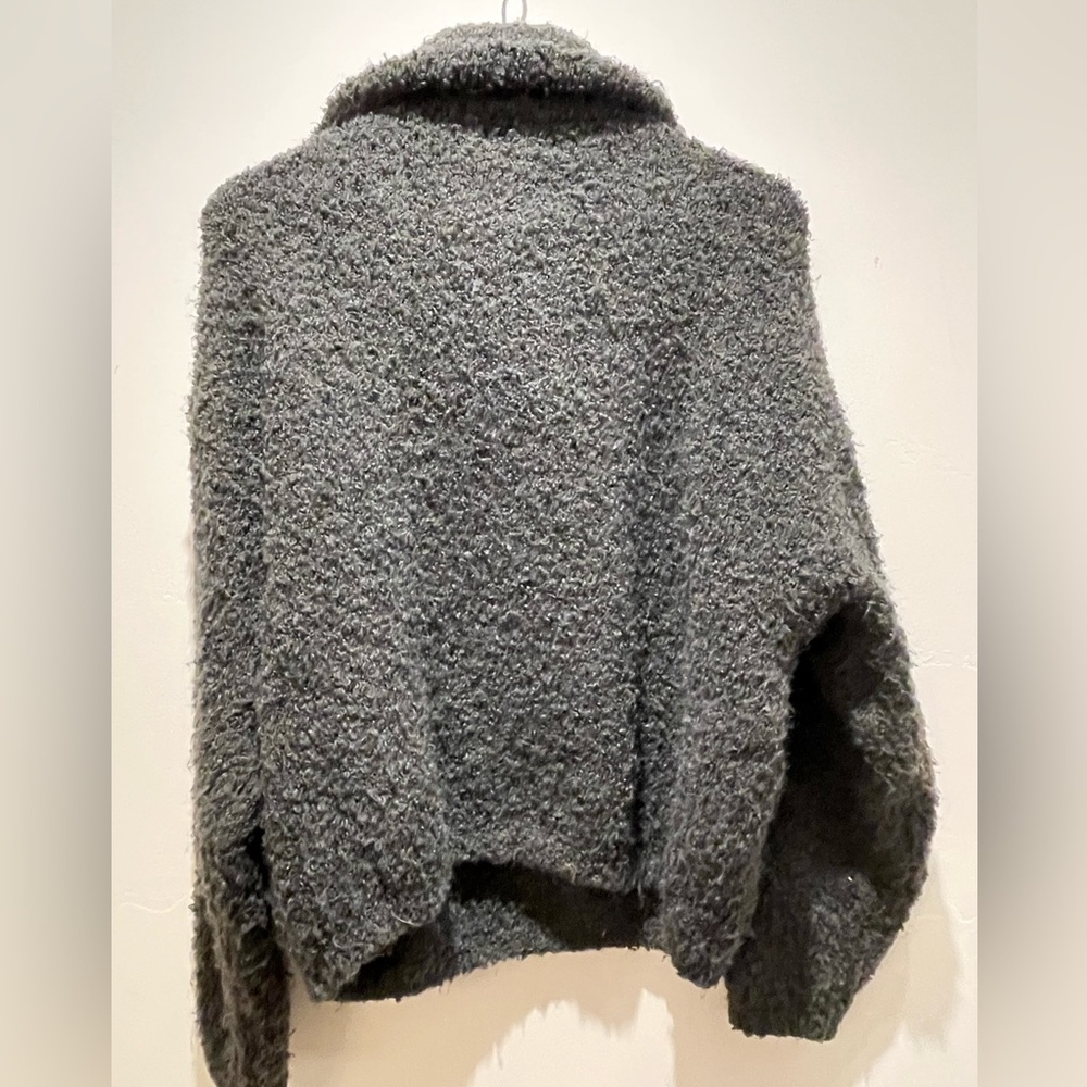 Universal Thread Sweater - Picture 2 of 4